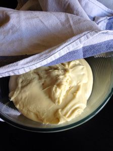 Saint Genix, la brioche savoyarde aux pralines roses