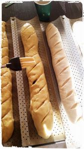 Baguette viennoise au thermomix nature et pépites de chocolat