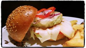 Burger poulet avocat au Merzer