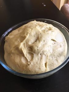 Sa Pain de mie au Pesto et camembert coulant