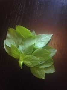 Basil and sundried tomatoes Cake
