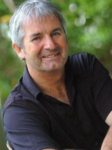 INTERVIEW : JOHN JARRATT