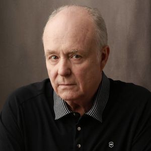 INTERVIEW : JOHN MCNAUGHTON