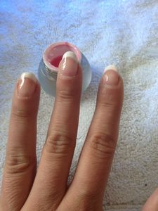Soak off - comment gérer la repousse de l'ongle ?