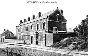 La gendarmerie de Corbény où était installé le poste de secours du 144e régiment d'infanterie (14 septembre 1914).
