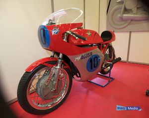 SALON MOTO LEGENDE 2011