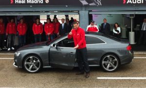 216km/h pour...Benzema