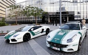 La police de Dubaï fait sa promotion!