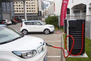 Bornes électriques...un développement vitesse grand V!