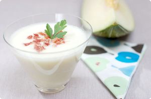 Sopa fría de melón con jamón