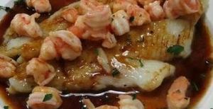 Lenguado con langostinos al cava