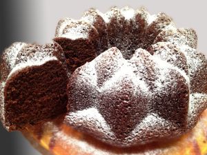 Bizcocho al chocolate con vino tinto