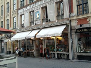Le réseau IN lance un café néerlandophone dans la métropole