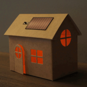 Veilleuse solaire en carton recyclé