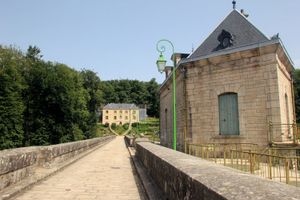 Maison du garde - lac des Settons