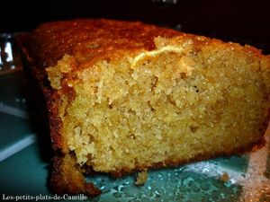 Cake à la pomme et à la cannelle
