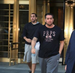 LES TROIS FILS DE L'ANCIEN ACTING BOSS DE LA FAMILLE BONANNO ARRETES POUR TRAFIC DE DROGUE