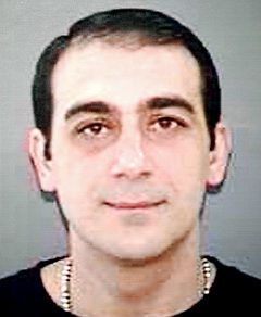 UN ANCIEN CAPITAINE DE LA FAMILLE COLOMBO CHOQUE D'AVOIR TUE UN POLICIER