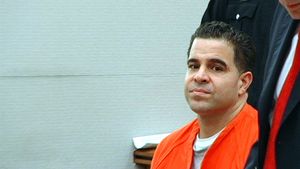 UN SOLDAT DE LA FAMILLE DE PHILADELPHIE PLAIDE COUPABLE DE MEURTRE
