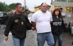 FUTUR PROCÈS, ARRESTATION ET LIBÉRATION SOUS CAUTION POUR DES CAPITAINES DE LA COSA NOSTRA :