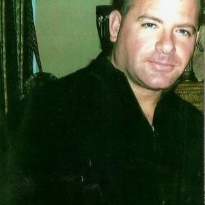UN SOLDAT DE LA FAMILLE GENOVESE DEMANDE DES MEILLEURES CONDITIONS DE DÉTENTION