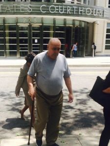 UN CAPITAINE DE LA FAMILLE COLOMBO LIBÉRÉ TEMPORAIREMENT DE PRISON