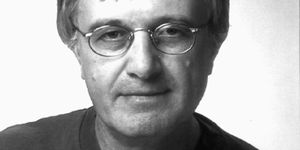 LA POLITIQUE & L'ÉTAT : VERS UNE CRITIQUE RADICALE DU FÉTICHISME POLITICO-ÉTATIQUE