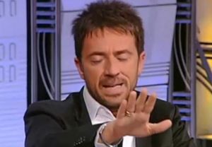 Scanzi kamikaze e la violenza a 5 stelle