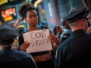 Ferguson, il paradigma americano e il virus del razzismo