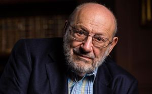 Scrivere di Umberto Eco