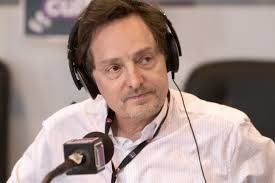L'homme de terrain, l'homme de radio...