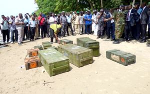 #Gabon : Une affaire très abracadabrante d'armes découvertes au nord de Libreville