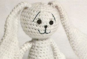 Amigurumi lièvre
