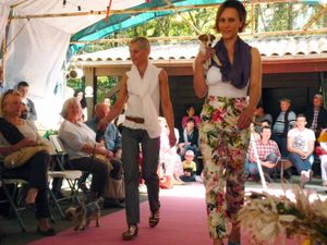 Défilé Urval 8 mai 2014