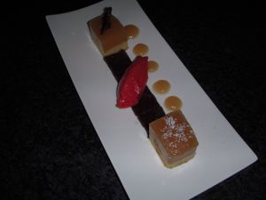 Sorbet fraise et entremet pomme cannelle