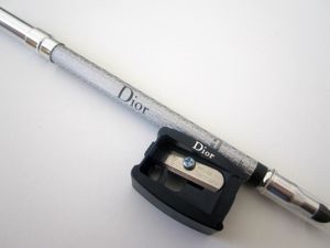 Le crayon eyeliner waterproof de Dior
