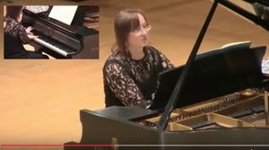 video of pianist Kathryn Woodard performing Petites Variations