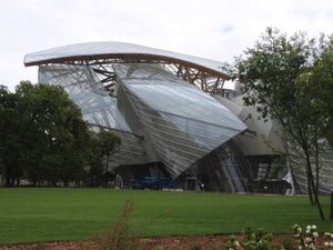 Un vaisseau de verre ; la Fondation Vuitton