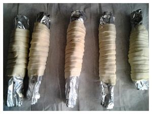 ROULES FEUILLETES AU FROMAGE