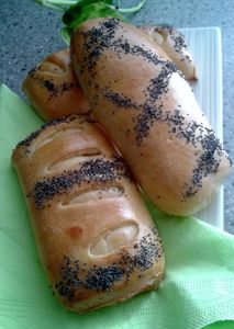 Petits pains fourrés à la viande hachée