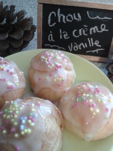 Choux à la crème à la vanille