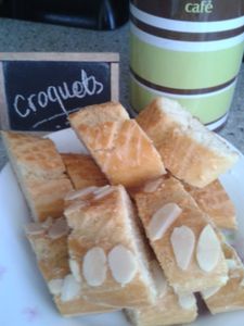 Les croquets (biscuits algériens)
