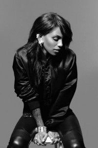 Adiam : découvrez son nouveau single "Dead Girl Walking" !