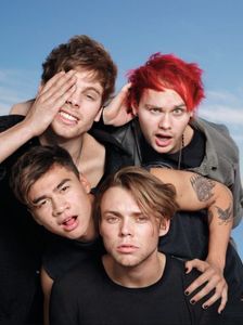 5 Seconds Of Summer : leur nouveau single "Girls Talk Boys" sortira le 15 Juillet 2016 !