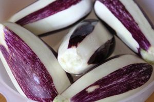 Imam Bayelde - Aubergines farcies à l'oignon