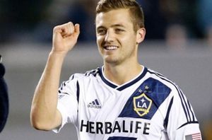 Une sitcom sur un footballeur gay pour ABC ?