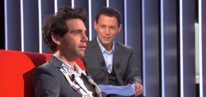 Sur "le divan" Mika