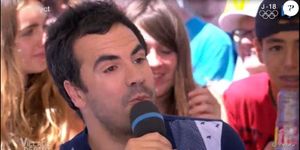 Alex Goude porte plainte face aux attaques