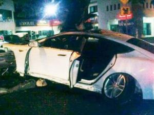 Et de 3 ! une 3è Tesla en flammes aux USA
