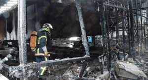 Le Hangar contesté du Sillonde de Camaret-sur-Mer en feu !